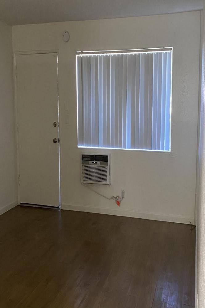  Rent an apartment today and make this Studio  16 your new apartment home.